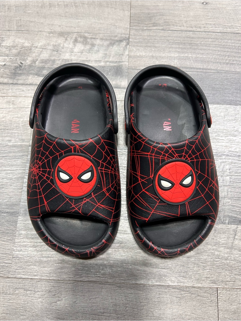 Ground Up Toddler Boys Spiderman Clogs 12